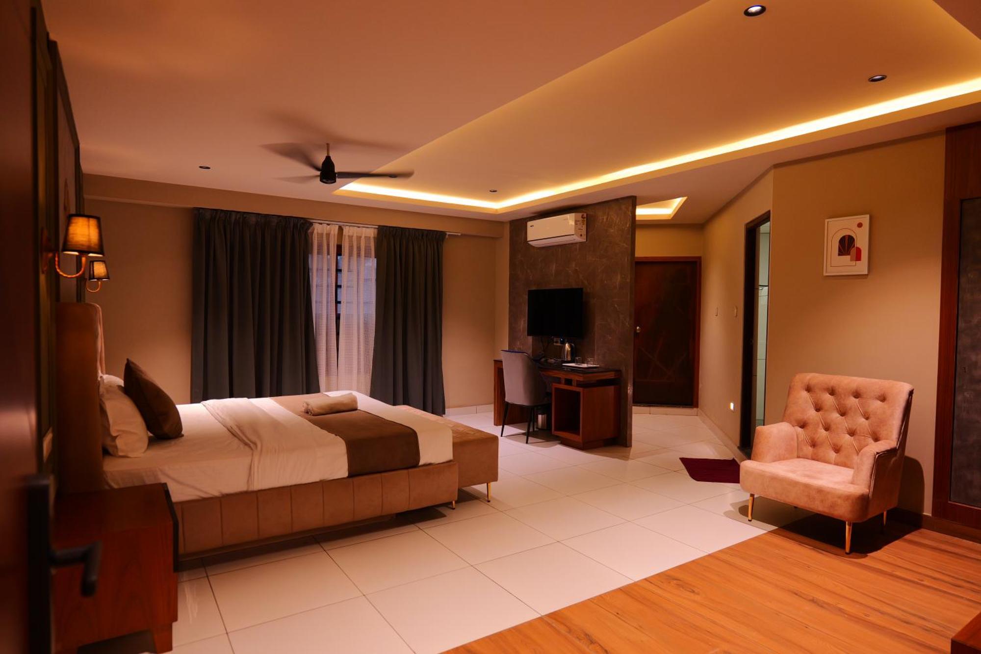 Kannangad Hotel Classico International מראה חיצוני תמונה