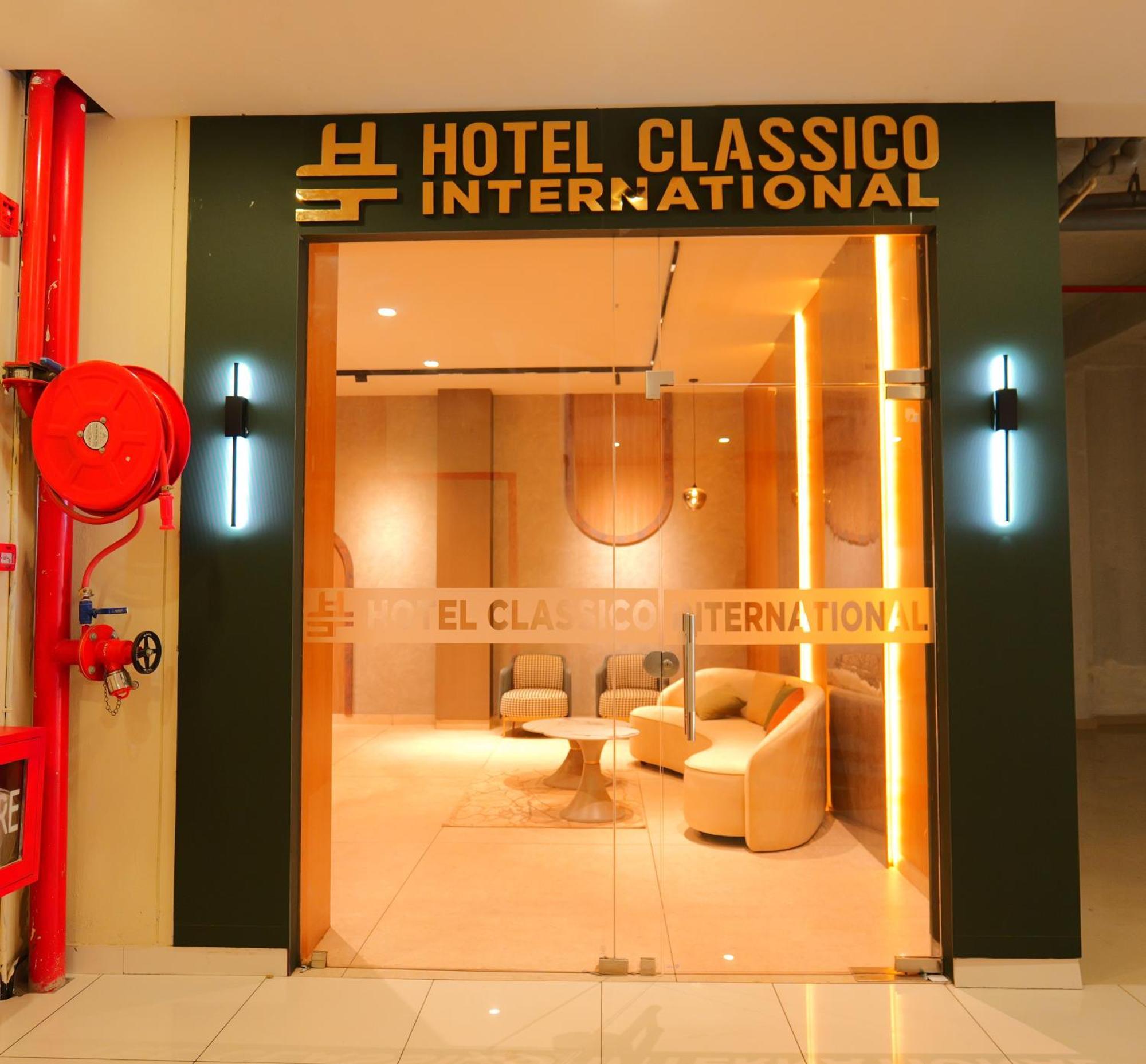 Kannangad Hotel Classico International מראה חיצוני תמונה
