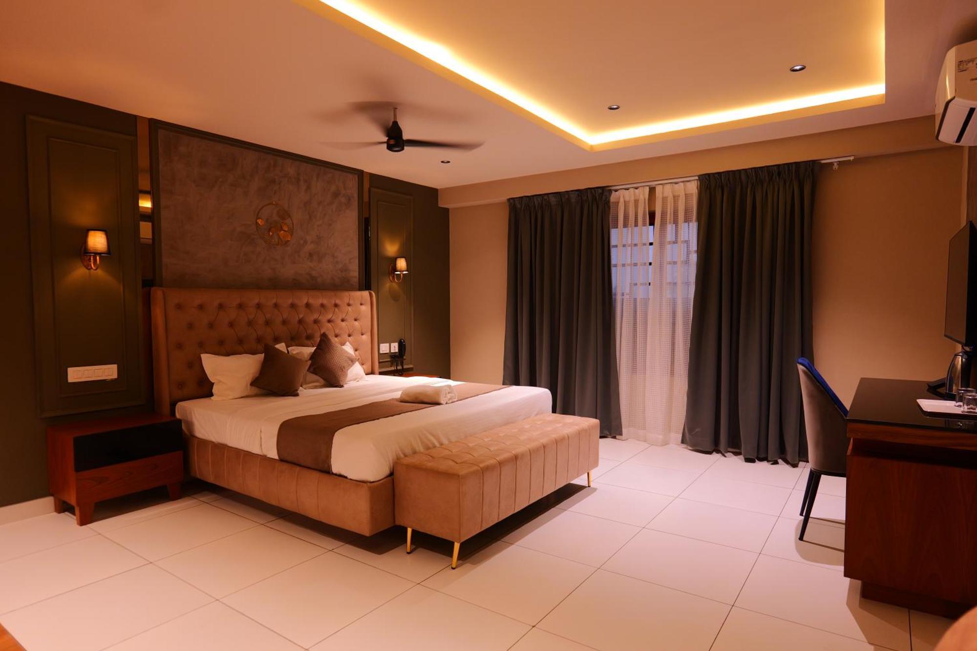 Kannangad Hotel Classico International מראה חיצוני תמונה